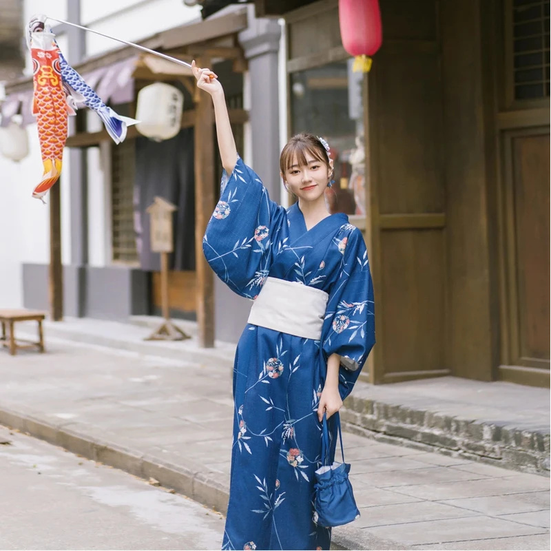ชุดกิโมโนญี่ปุ่นแบบดั้งเดิม ปี - Anime Cosplay Photoshoot บทวิจารณ์และราคา